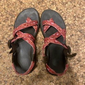 Super cute size 10 Women’s Chaco
